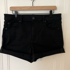 American Eagle Ne(x)t Level Stretch High-Rise Midi Short Black Denim Size 14